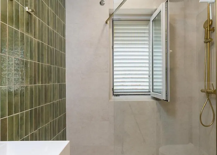 Cosma Ντουμπρόβνικ